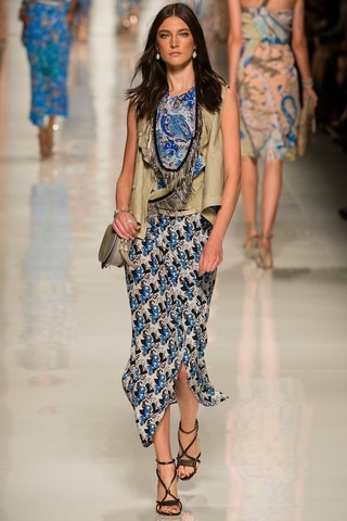 Etro.