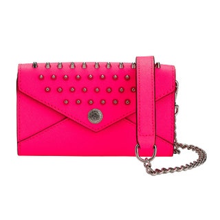 Сумка Mini Wallet on a Chain из кожи с металлическими заклепками 13 160 руб. Rebecca Minkoff