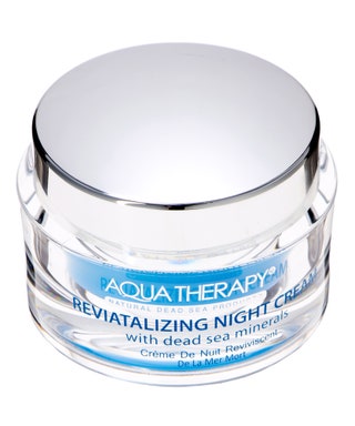 Аqua Therapy Reviatalizing Night Cream 1799 руб. Легко распределяется и не превращает лицо в масляный блин. Утром в...