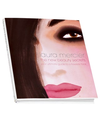 Laura Mercier The New Beauty Secrets 900 руб. В фолианте The New Beauty Secrets авторства известного визажиста Лауры...