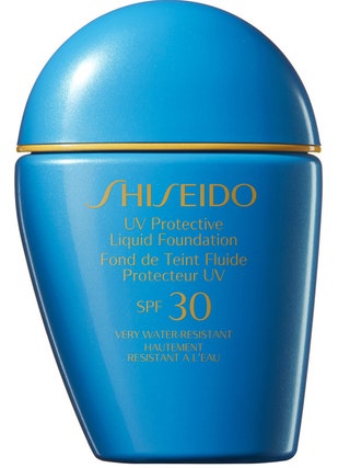 Жидкое тональное средство SPF 30 Shiseido.