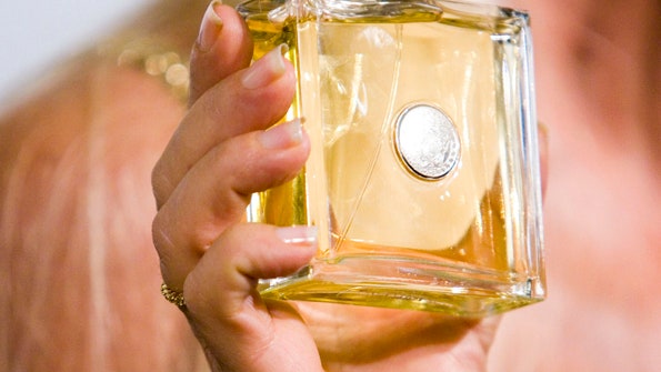 Из чего делают духи натуральные и искусственные компоненты парфюмов | Allure