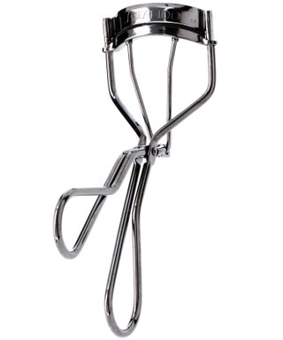 Щипцы для завивки  ресниц Shiseido Eyelash Curler . Помогают сделать взгляд выразительнее.