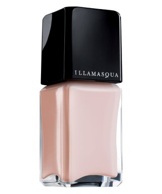 Кремовые лаки Illamasqua . Создают ровное плотное покрытие всего в один слой и отлично держатся.