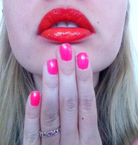 Beautyблог Марии Чекалиной как выбирать и носить весенние оттенки яркой помады