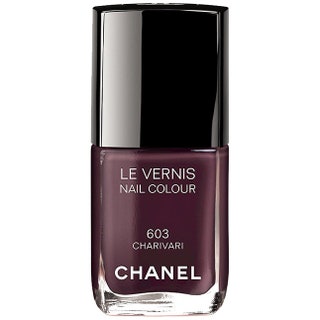 Лак для ногтей Le Vernis 603 Charivari 1188 руб. Chanel