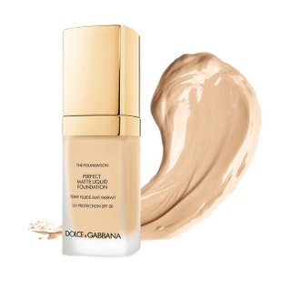 Тон Perfect Matte Liquid Foundation Creamy 80 3096 руб. Dolce  Gabbana Make Up