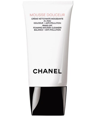 Очищающий крем Mousse Douceur 1927 руб. Chanel