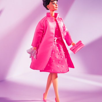 10 самых красивых Barbie-копий звезд