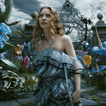 10 самых красивых образов из «Алисы в Стране чудес»