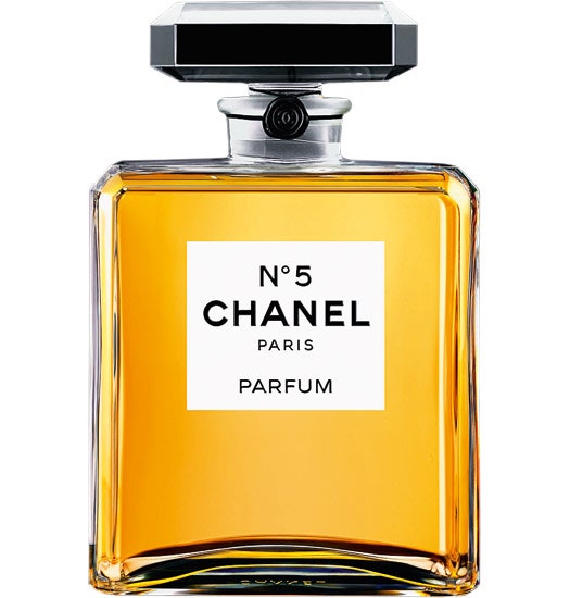 Выставка № 5 Culture Chanel в Париже отношения аромата и кино