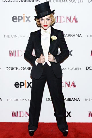 Мадонна в Dolce  Gabbana 2013 год премьера документального фильма о Мадонне