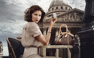 Летиция Каста в рекламной кампании Louis Vuitton осеньзима 20082009