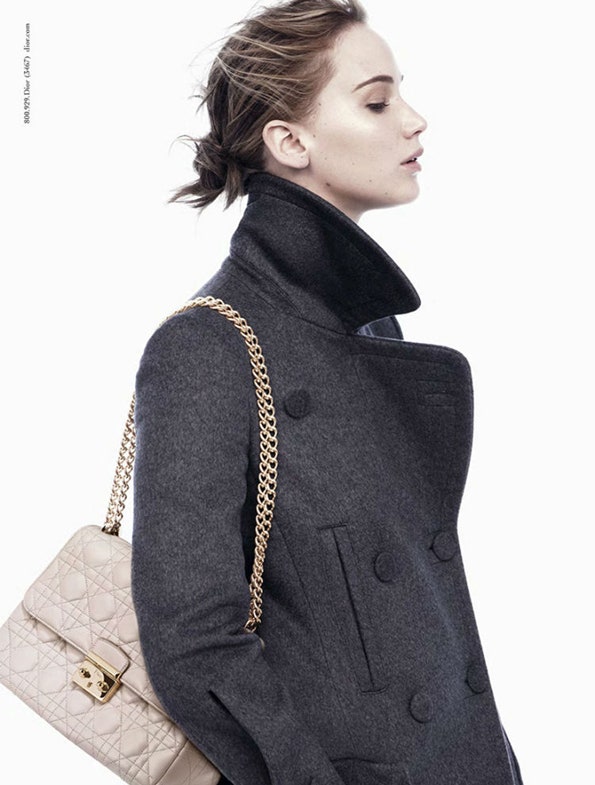 Дженнифер Лоуренс в рекламной кампании сумок Miss Dior
