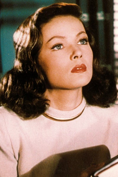 «Я никогда не сидела перед зеркалом часами любуясь собой  говорила голливудская красавица 1940х Джин Тирни .  Потому что...
