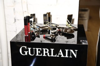 Коллекция Voilette de Madame от Guerlain.