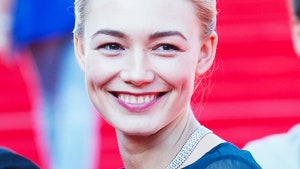 Оксана Акиньшина готовится к открытию ММКФ2013