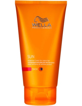 Cолнцезащитный крем для жестких волос Wella Professionals Sun Protection Cream 458 руб. После применения средства...