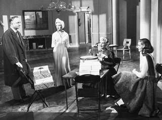 Кадр из фильма laquoКак выйти замуж за миллионераraquo 1953 год