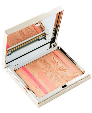 Пудрарумяна Palette Eclat 2150 руб. лимитированный выпуск Clarins