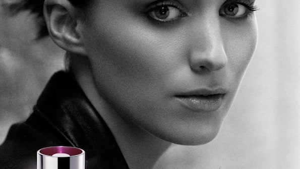 Руни Мара — лицо парфюмерной новинки Calvin Klein