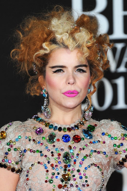 Brit Awards 2013 красная дорожка