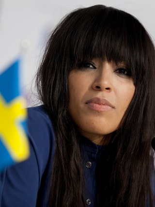 Лорин песня Euphoria Швеция 2012 год. Шведская певица марокканскоберберского происхождения напоминает цыганку благодаря...