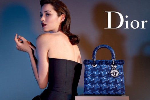 Марион Котийяр снова представляет Lady Dior