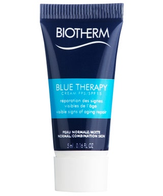 Biotherm крем против видимых признаков старения Blue Therapy. Быстро впитывается не оставляет ощущения пленки. Подходит...