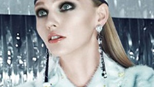 Саша Пивоварова для Prada полная кампания