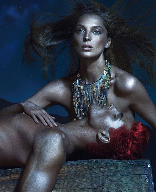 Лица весны от Versace Кейт Мосс и другие
