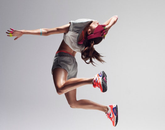 Тренируйтесь дома с приложением Nike Training Club