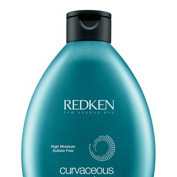 Curvaceous: уход за волнистыми волосами от Redken