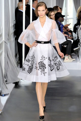 Карли Клосс на показе Christian Dior Haute Couture январь 2012 года. Рост — 184 см