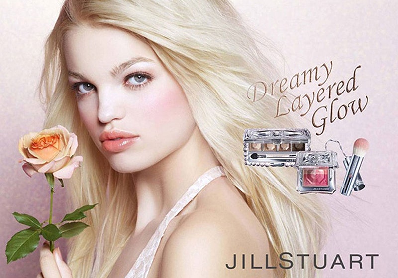 Дафна Грюнвельд в рекламной кампании коллекции Dreamy Layered Glow от Jill Stuart