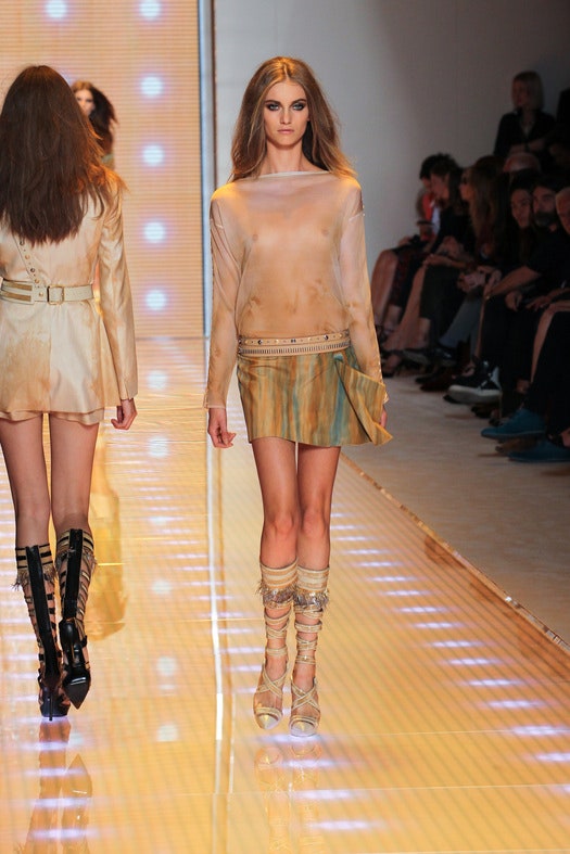 Versace весна 2013