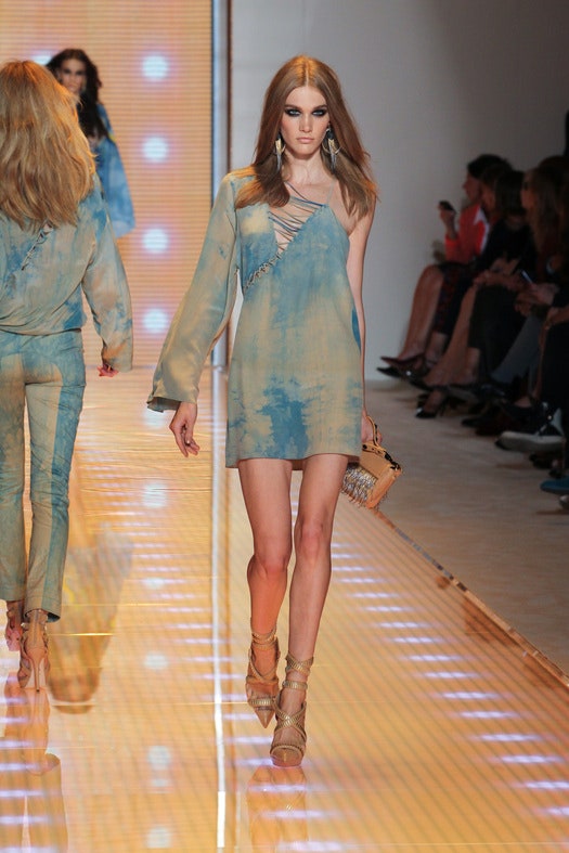Versace весна 2013