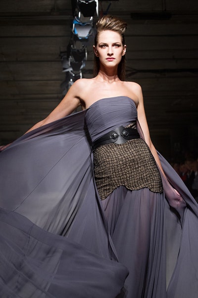 Модель с показа Chapurin Haute Couture 2013