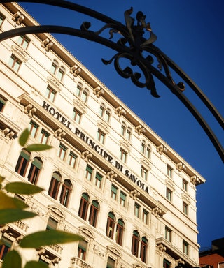 Principe di Savoia. В отеле Principe di Savoia останавливается большинство главредов мира.