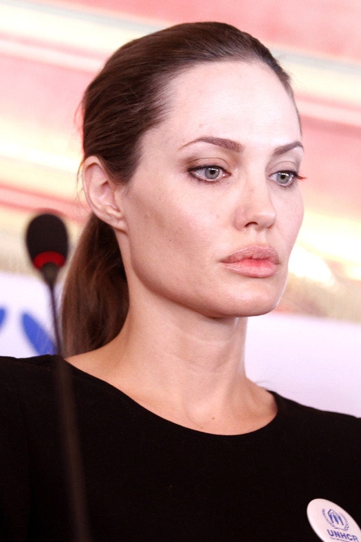 Анджелина Джоли поддержала сирийских беженцев