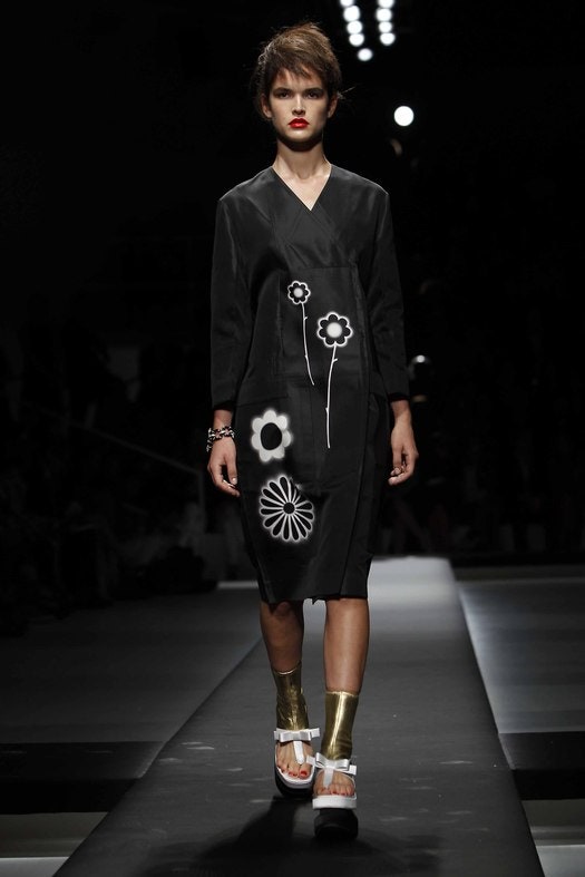 Prada весна 2013