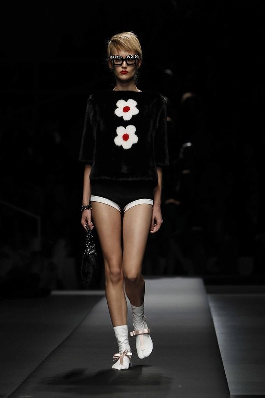 Prada весна 2013