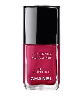 Осенняя коллекция макияжа Chanel. Лак для ногтей Le Vernis оттенок 561 Suspicious