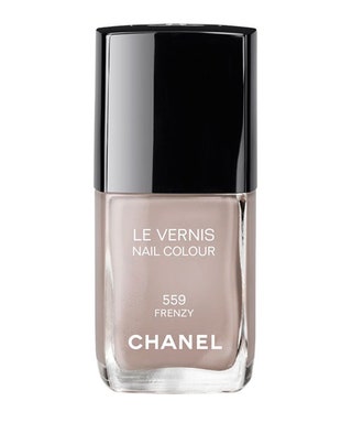 Осенняя коллекция макияжа Chanel. Лак для ногтей Le Vernis оттенок 559 Frenzy