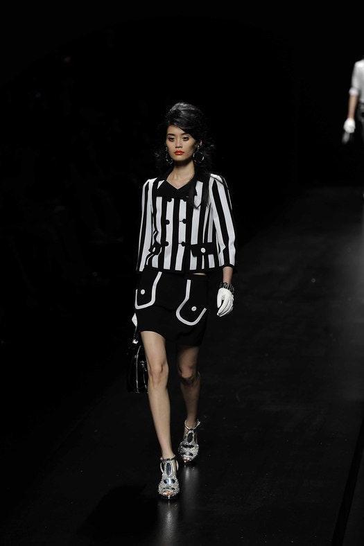Moschino весна 2013