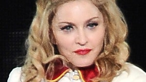 Мадонна снимает новое видео