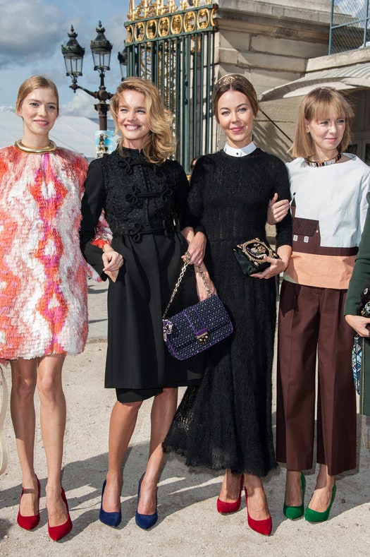 Неделя моды в Париже звездные гости