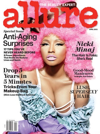 Ники Минаж. Ники кстати появилась на обложке американского Allure в апреле в яркорозовом парике.