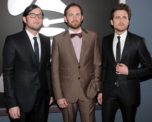 Grammy 2012 красная дорожка