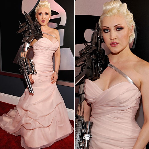 Grammy 2012 красная дорожка